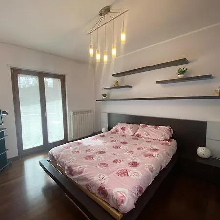 Red House Apartment Monfalcone