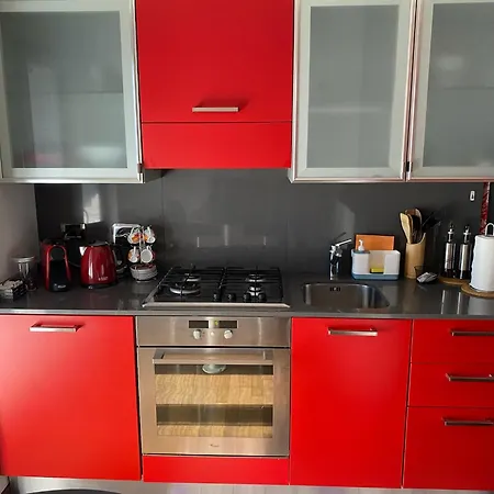 Apartment Red House *